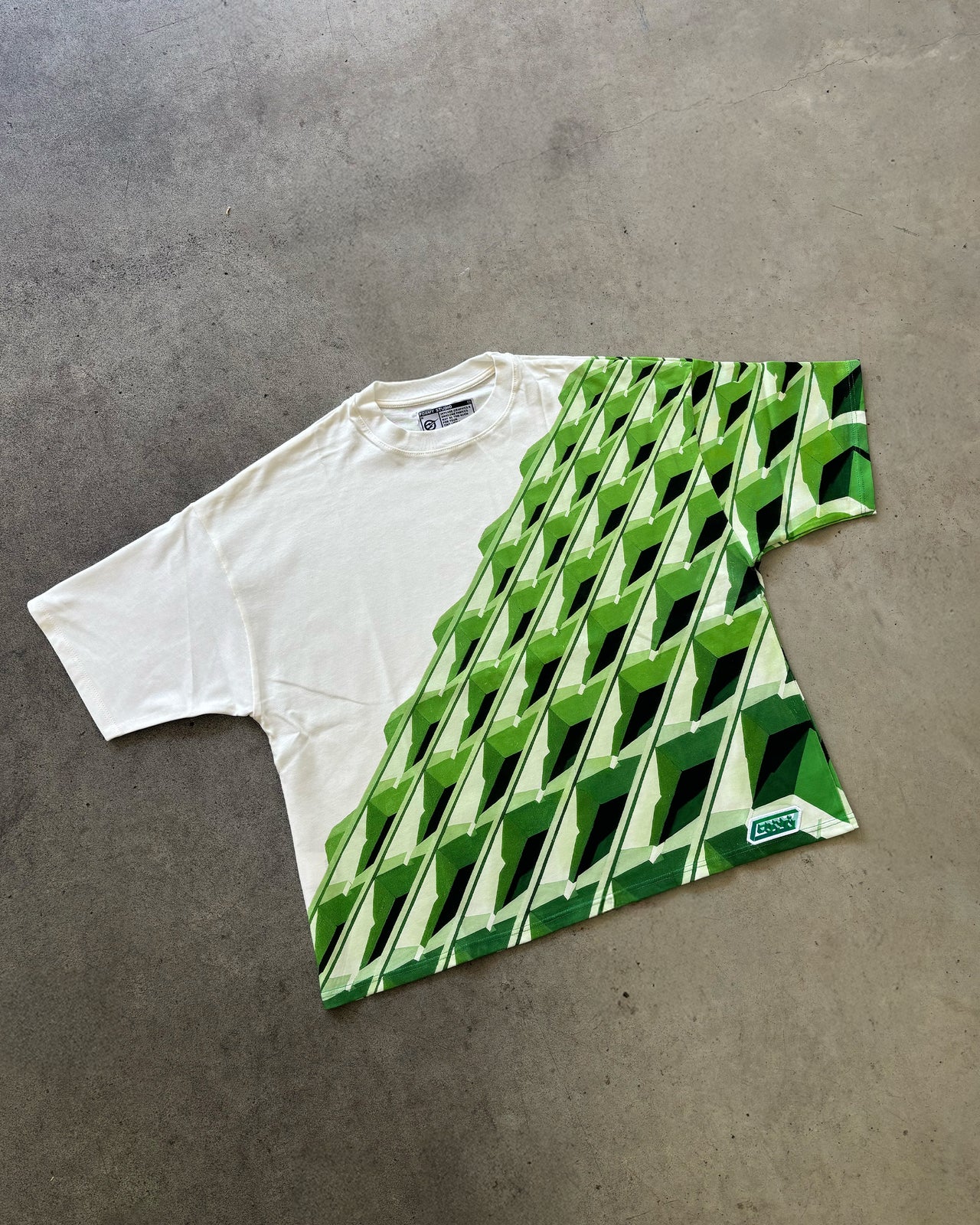VERT TEE